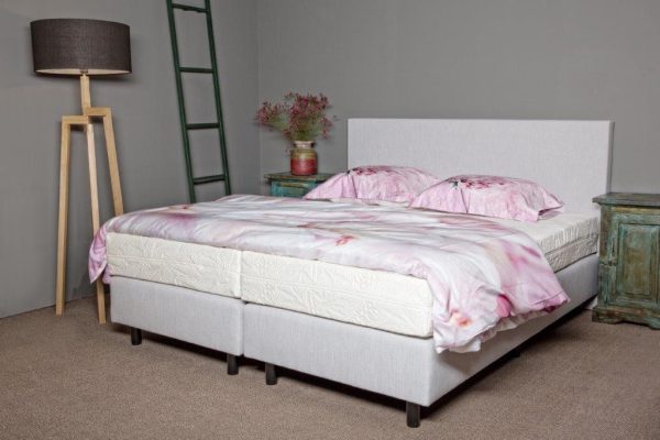 Boxspring_Noordwijkerhout_bed_Kelto_Goodnight_slaaperop_beddenspecialist_actie_fyp_London